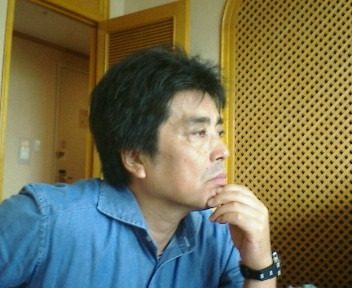 村上龍さんの横顔のポートレート 2005年6月撮影