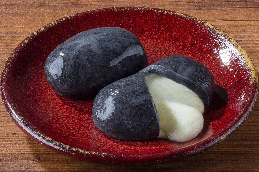 しゃぶ葉の限定メニュー ゴジラ風 漆黒のチーズ団子