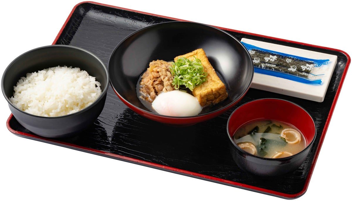 資さんうどん 肉豆腐定食 牛肉と厚揚げと温泉たまご