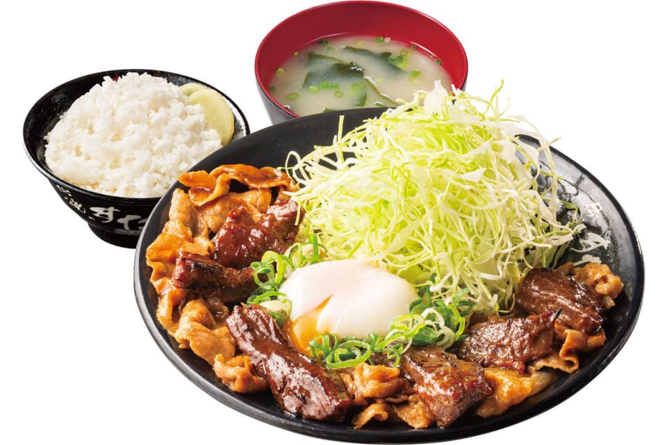 牛ハラミ豚バラすたみな焼肉定食の商品写真(ご飯別添え・キャベツ付き)