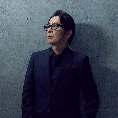 徳永英明のアーティスト写真