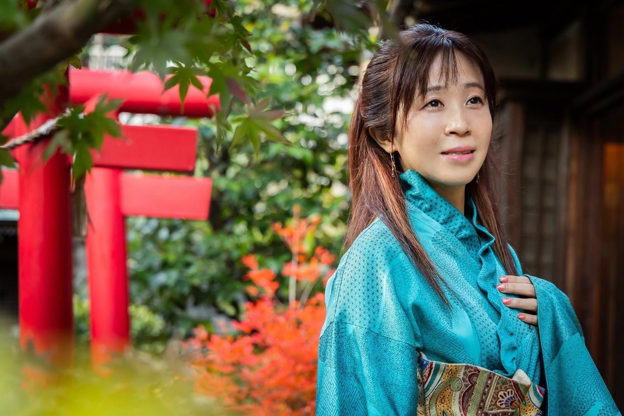 中川奈美のアーティスト写真