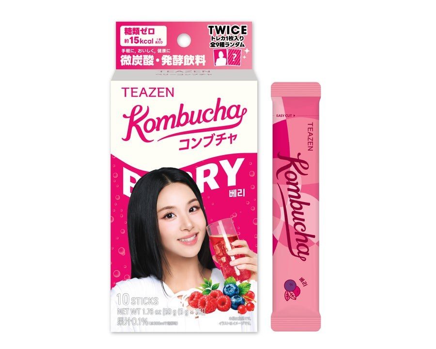 TEAZEN ベリーコンブチャ TW2のパッケージと粉末スティック